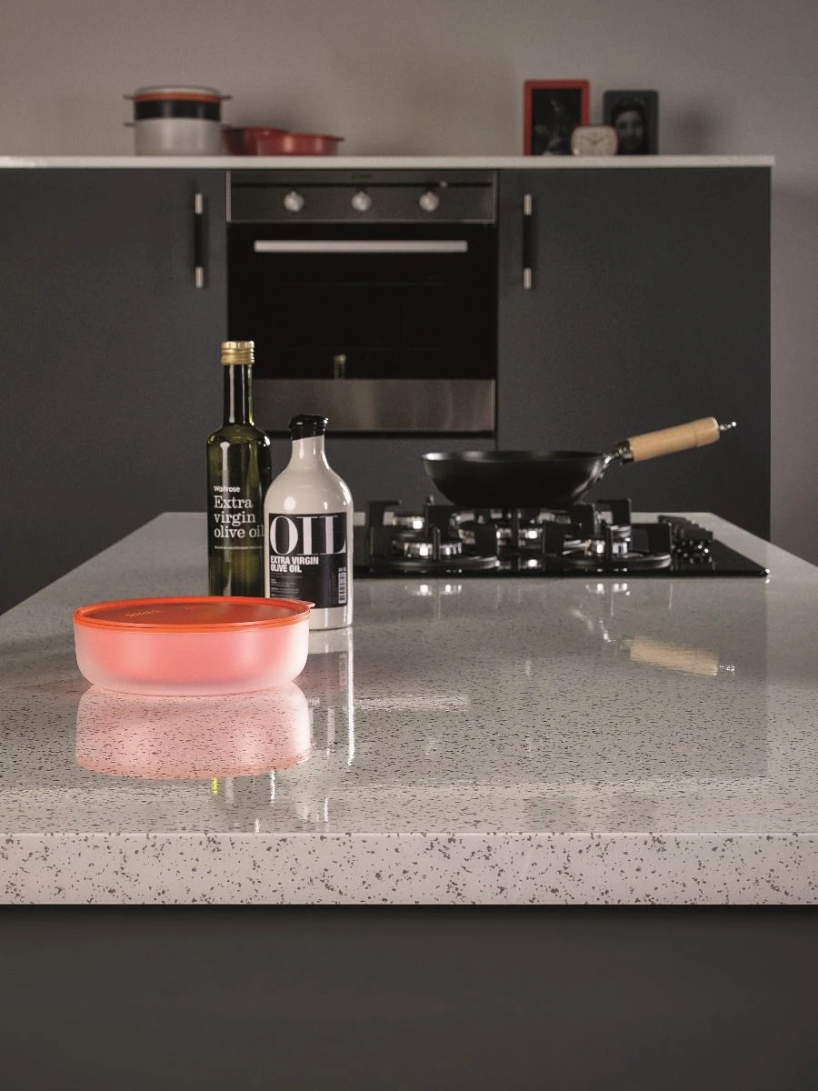 White Sparkle Square Edge Wilsonart Worktop 3000 X 600 X 40mm - Image 3