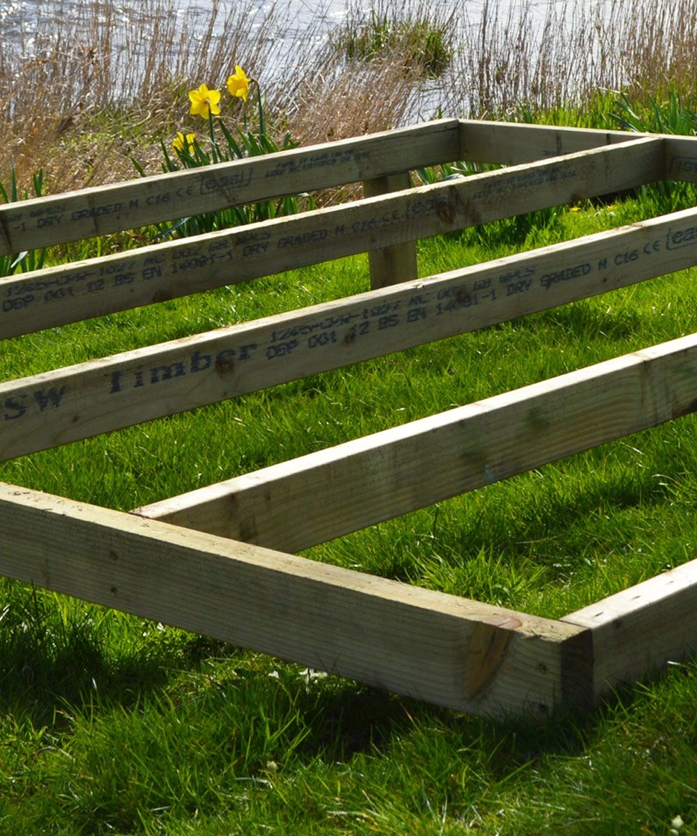 4.2X1.8M Deluxe 28mm Decking Kit (No Handrail) - Image 3