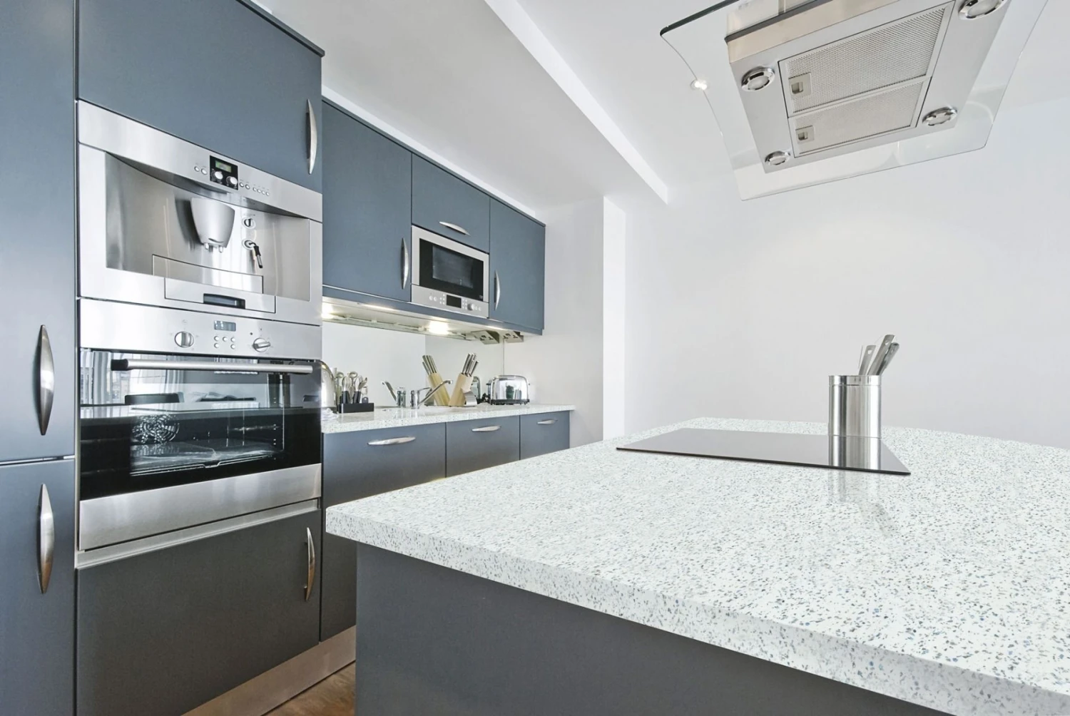 White Sparkle Square Edge Wilsonart Worktop 3000 X 600 X 40mm